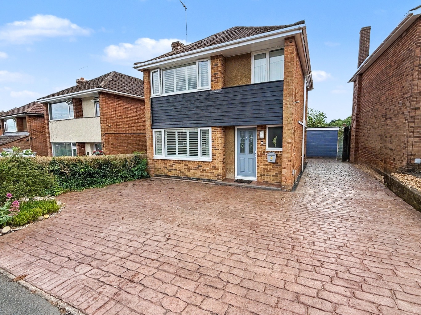 Three Bedroom Detached Property  For Sale In Daventry