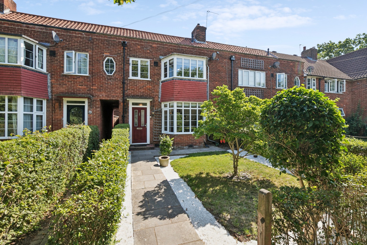 Charming Three-Bedroom Terraced Home in Welwyn Garden City