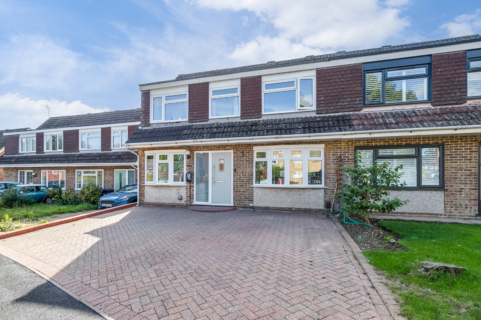 Exquisite Four-Bedroom Family Home in a Desirable Hitchin Cul-De-Sac