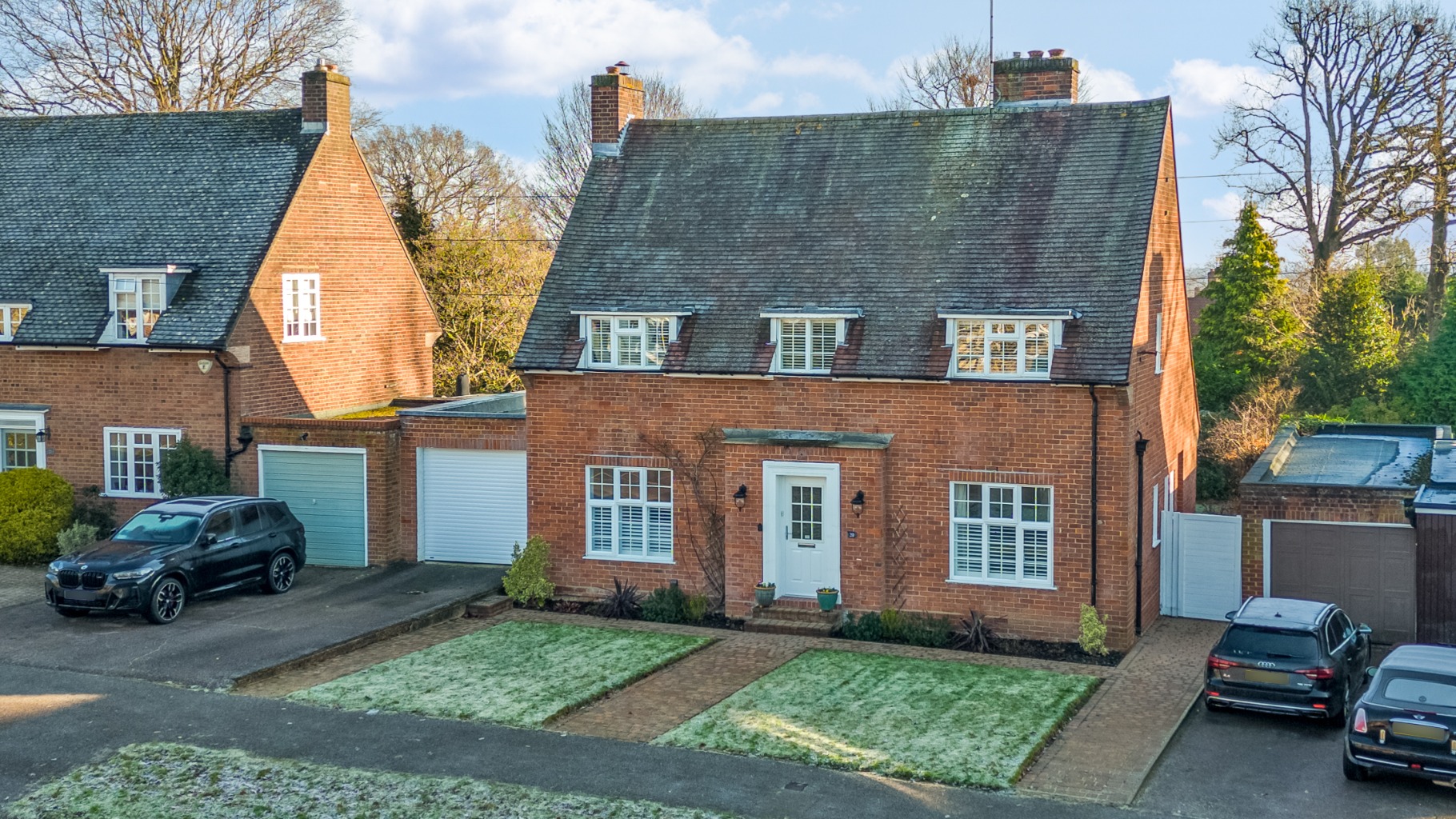 Chain-Free Detached Family Home in Welwyn Garden City's Prime West Side
