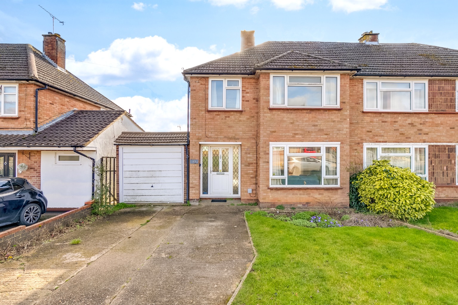 Chain Free 3-Bed House in Popular SG4 9, Hitchin with Potential