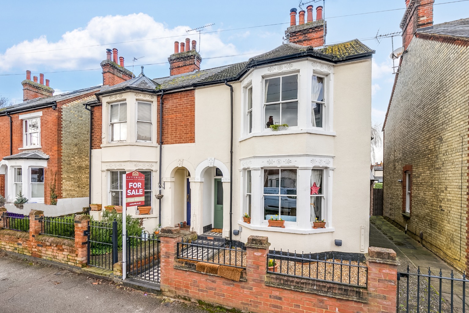 Charming Victorian Home in Desirable Hitchin Location
