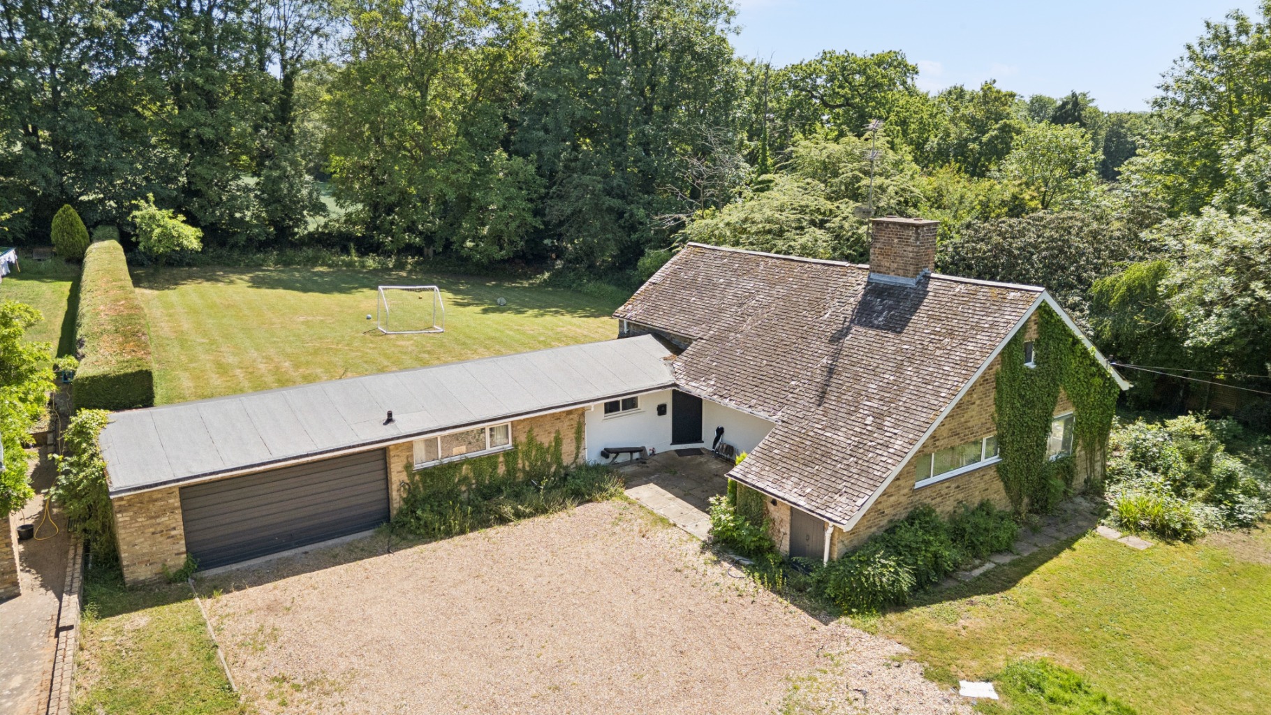 Detached Family Home with Development Potential Near Welwyn North Station