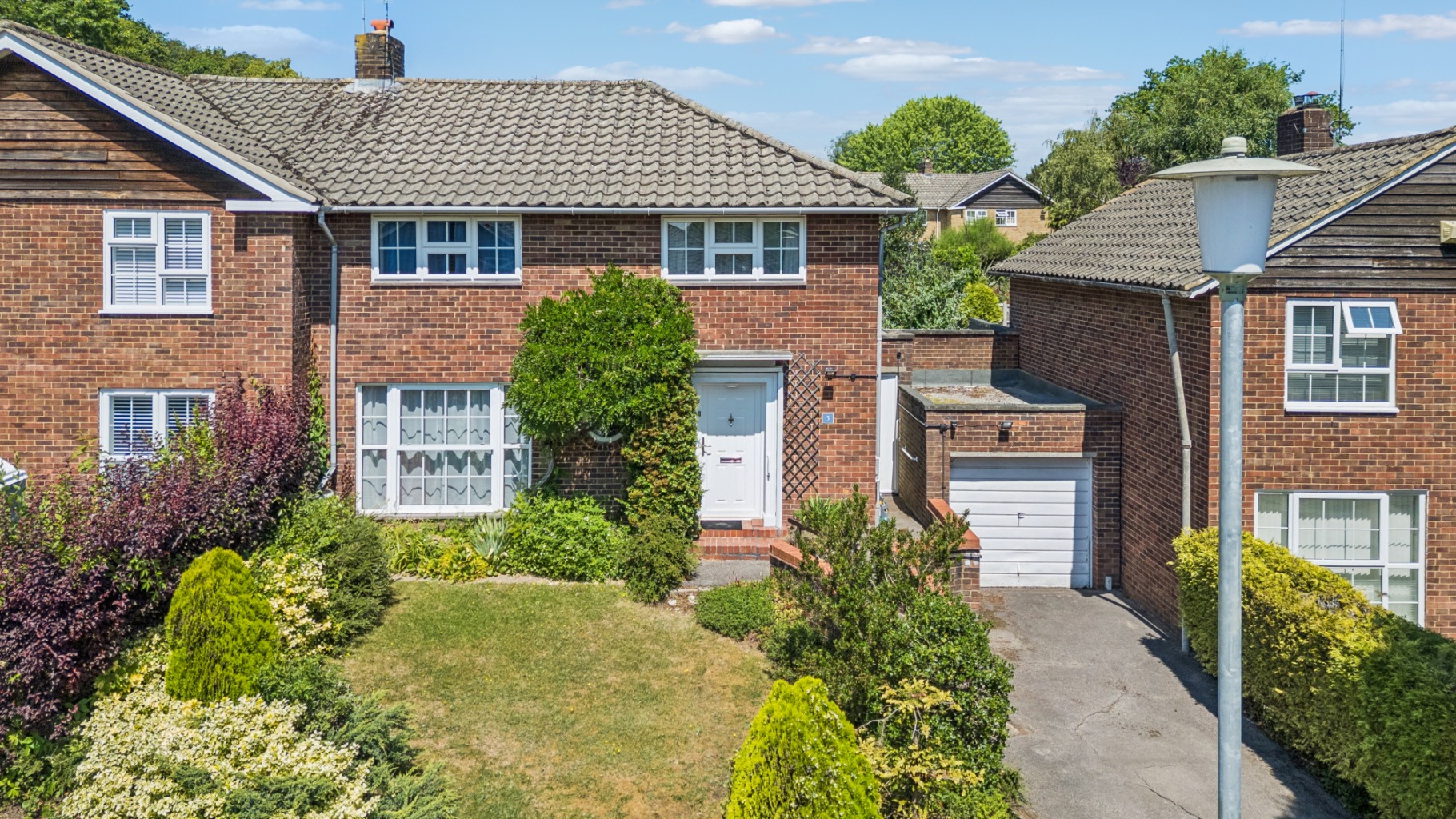Spacious Four-Bedroom Semi-Detached Home in Welwyn Garden City's West Side