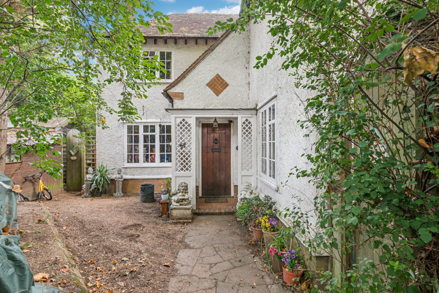 Little Orchard, The Avenue – A Rare Opportunity with Significant Future Potential