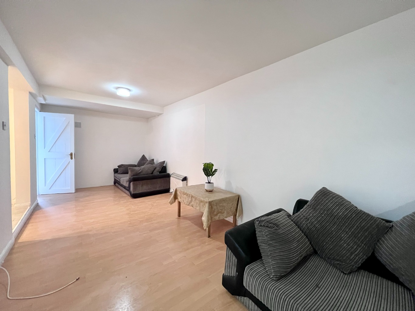 Well located 1 bedroom ground floor flat on Park Lane in the Heart of Wembley Central property first image