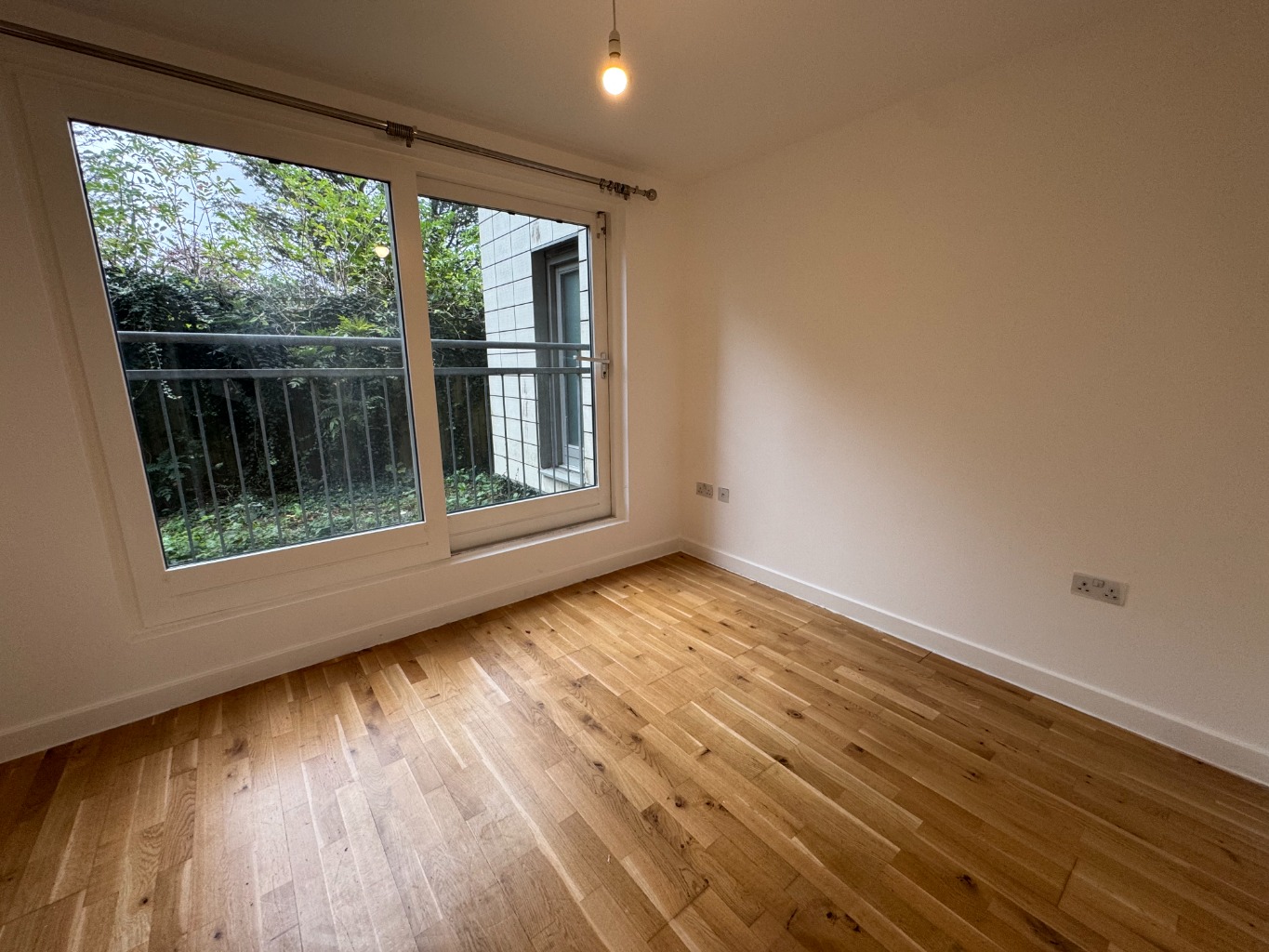 Are you looking for a quiet modern built apartment that is only a short walk from a train station? property first image