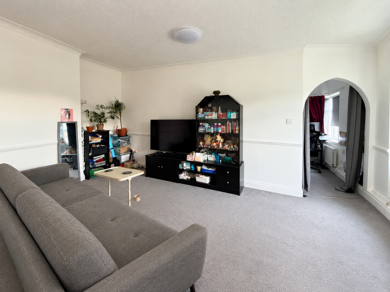 Bright and Spacious 1 Bedroom Flat in Wembley Park, Available End of November property first image