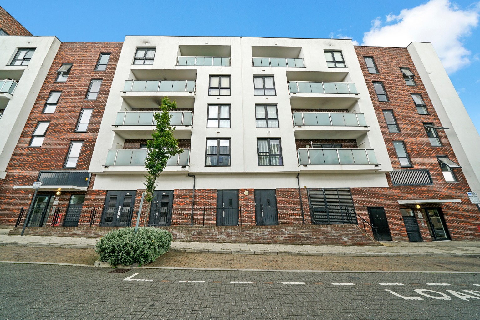 Don't miss the opportunity to make this remarkable apartment your own! Contact us today! property first image