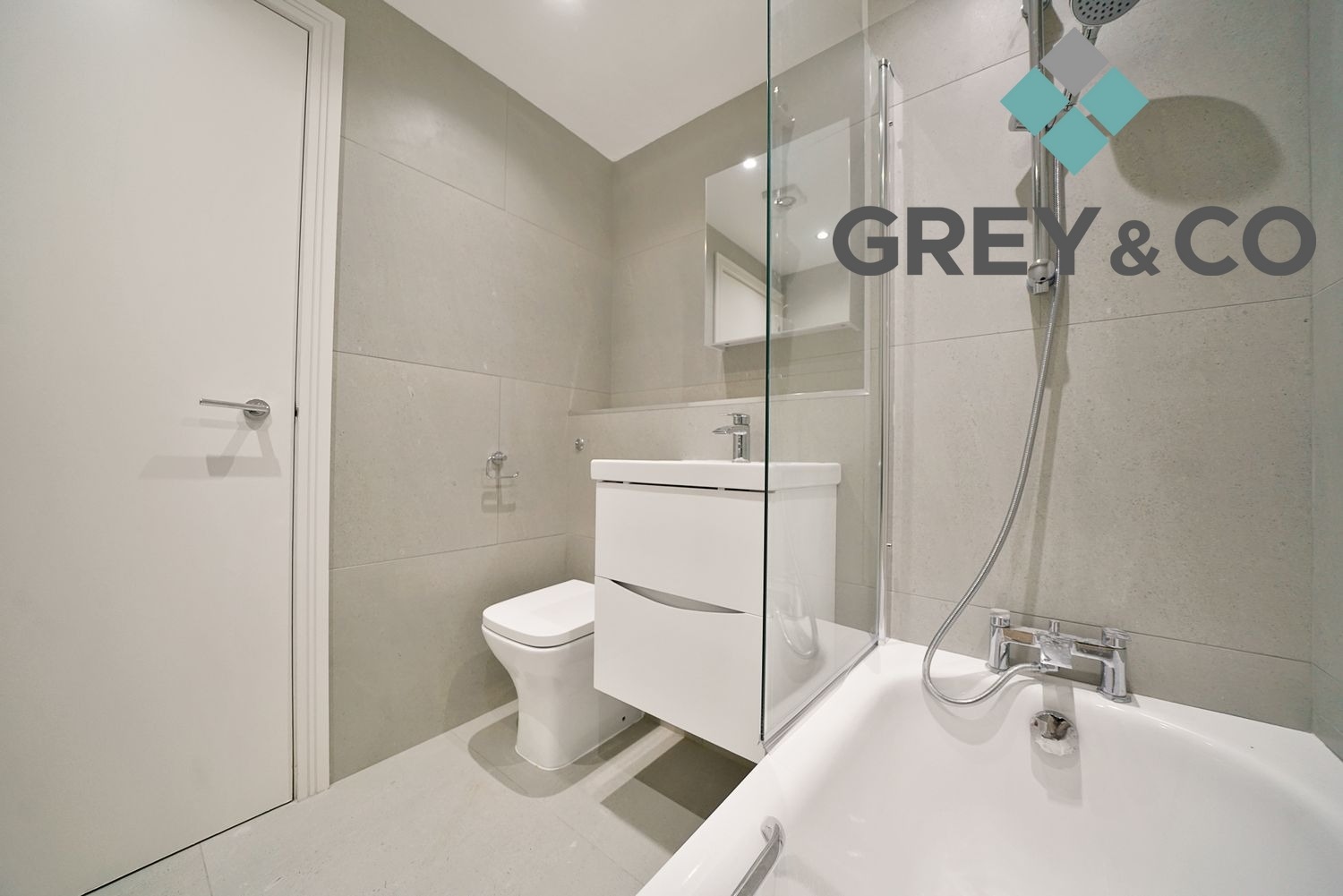 Contemporary One-Bedroom Apartment in Wembley with Long Leasehold property first image