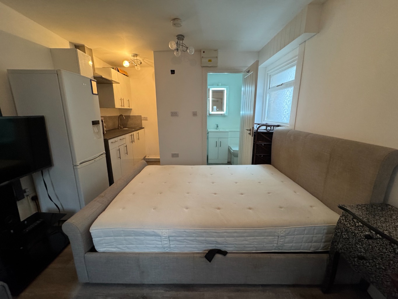 property first image