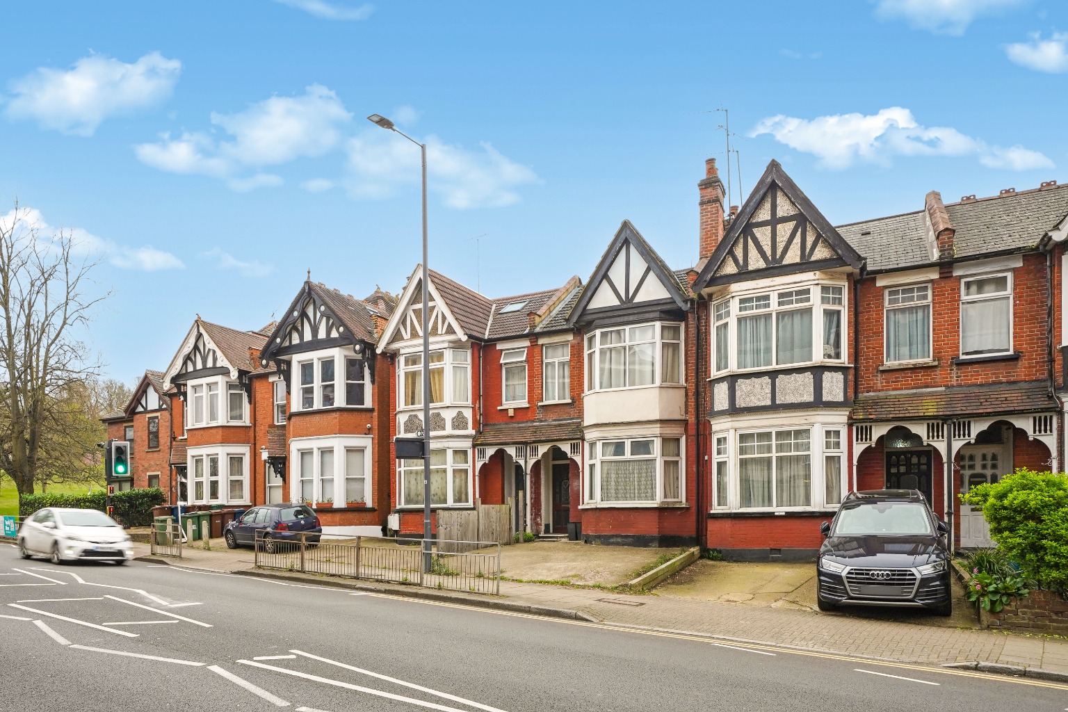 Prime Harrow 2-Bed Ground Floor Flat: Garden, Parking, 1 Min to Station property first image