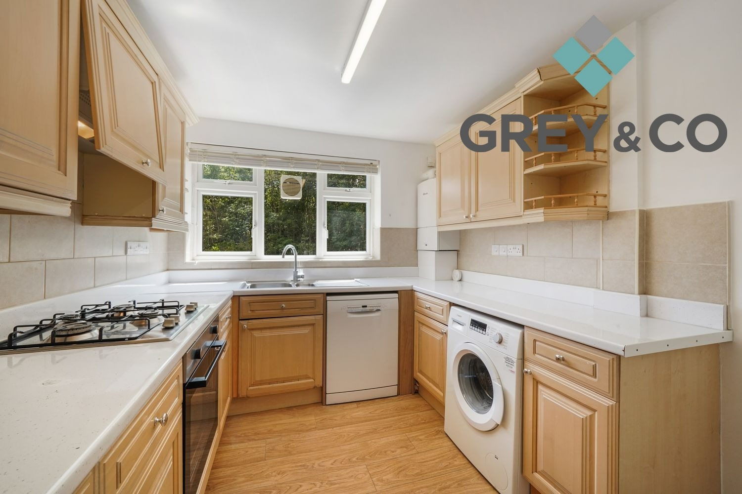 Bright 2 Bed Maisonette in Wembley, Garage & Parking, Available Now! property first image