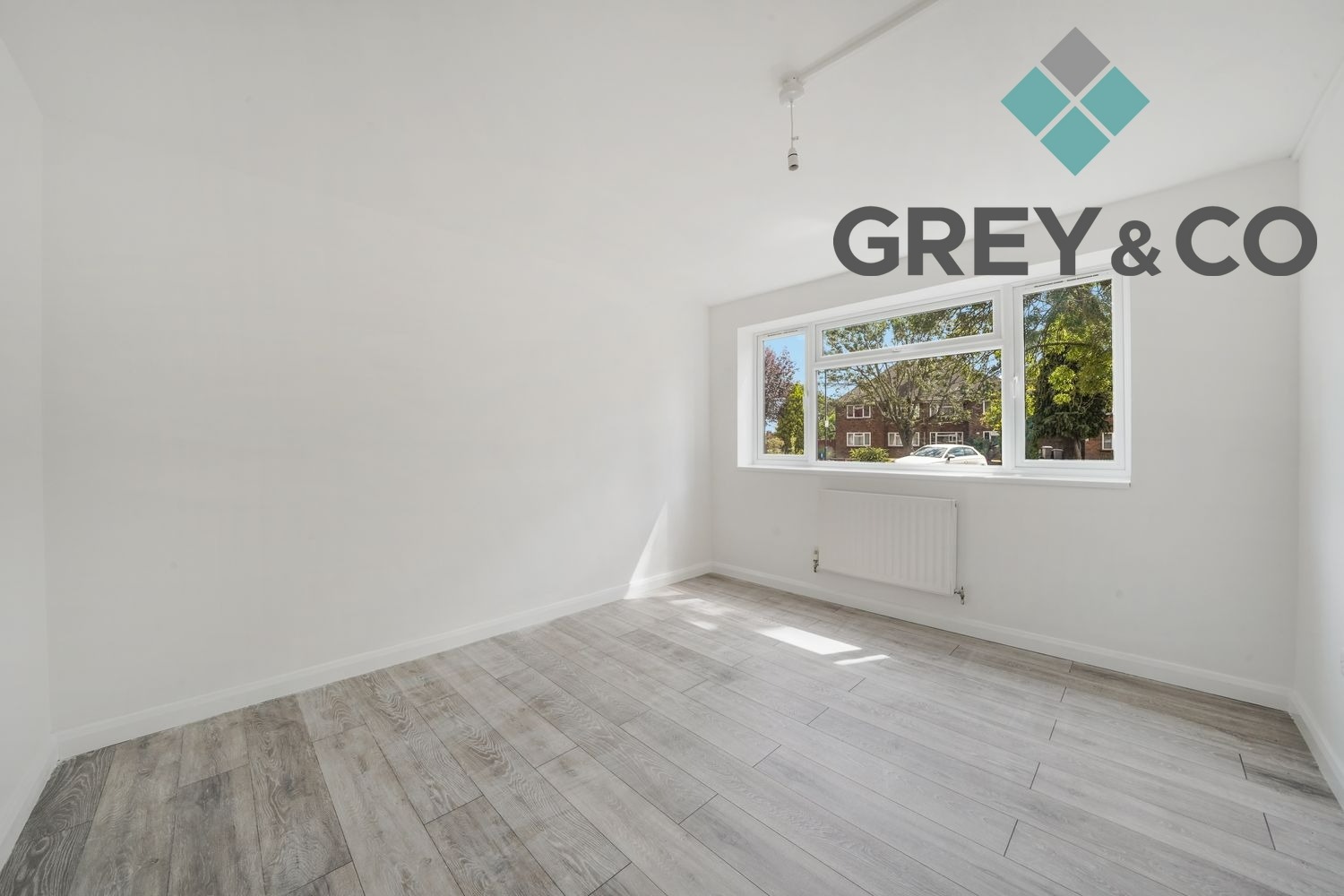 Newly Refurbished 2-Bed Maisonette with Garden in Wembley property first image