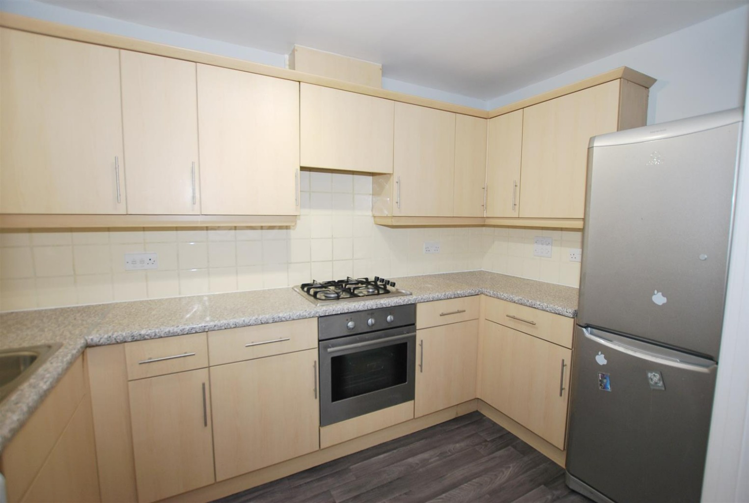 Spacious 2 Bed First Floor Flat in Wembley Park with Parking property first image