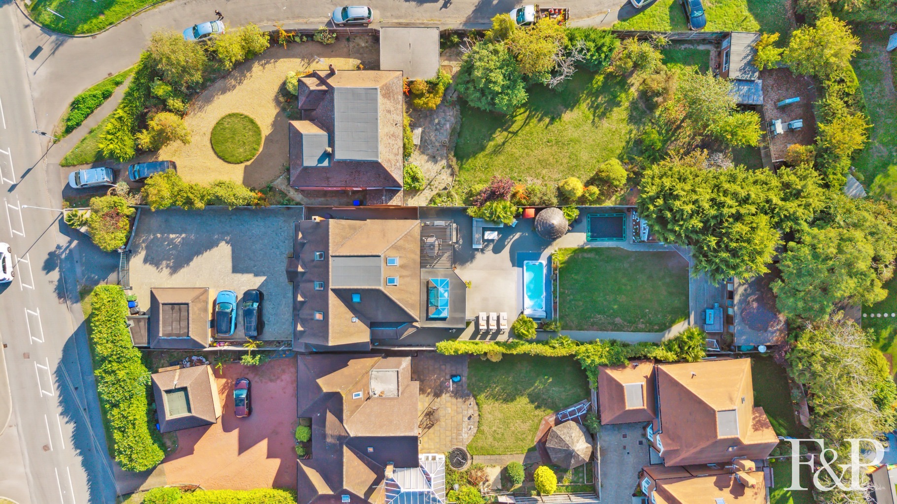 Exceptional 7 Bedroom Family Home with Luxury Interiors, Garden Leisure Suite & Double Garage.