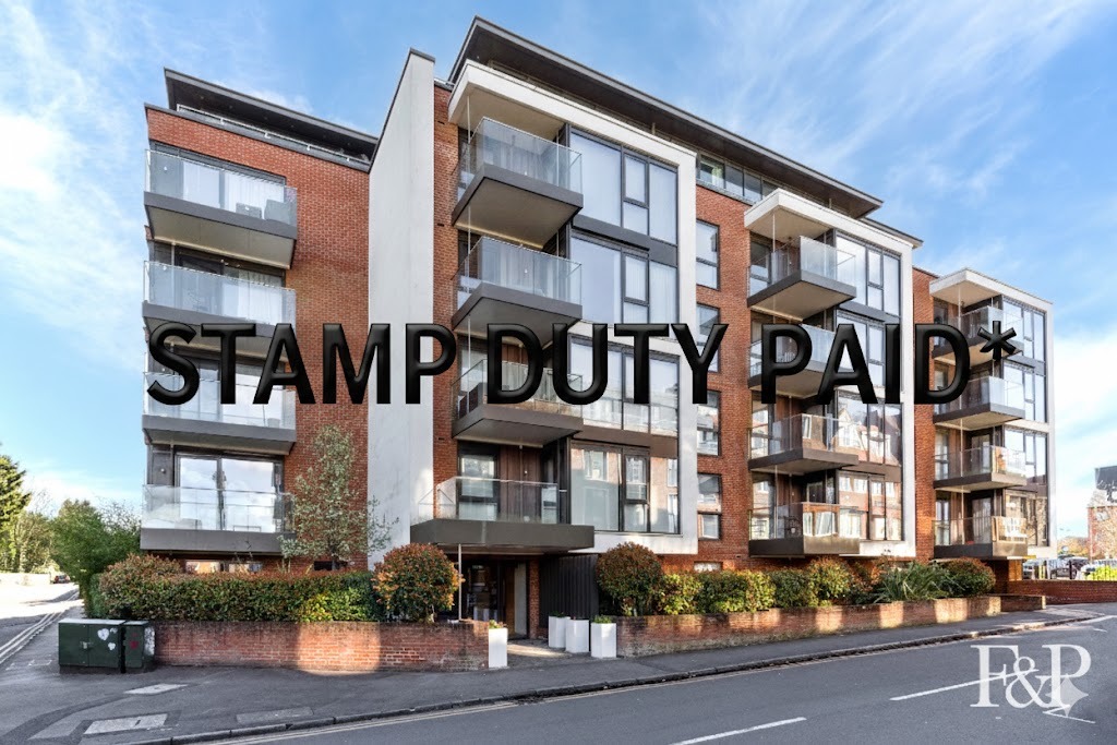 STAMP DUTY PAID*. Luxury apartment living near Waitrose & train station (18 minutes to London). STAMP DUTY PAID*. Luxury apartment living near Waitrose & train station (18 minutes to London).