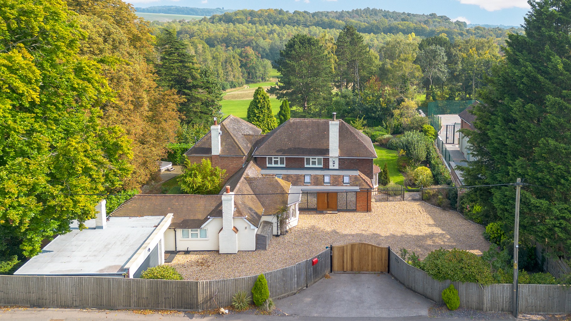 A Reassuringly Extensive Country House with Stunning Views