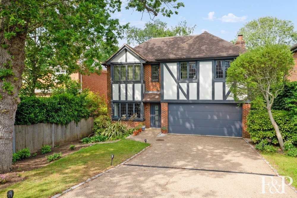 Discover space and design in this stunning home, perfectly positioned in the heart of the town.