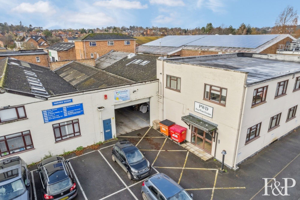 A  superb commercial unit in Henley on Thames