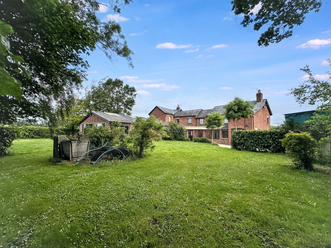 Renovation Project: 4-Bed House, Rural Location & Views, Pool, Preston Area Property image 27