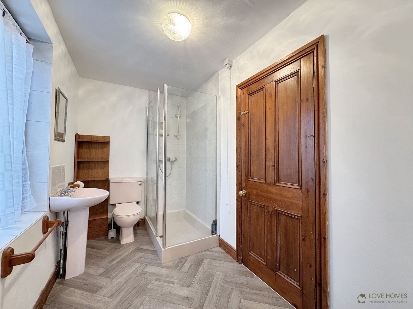 Renovation Project: 4-Bed House, Rural Location & Views, Pool, Preston Area Property image 25
