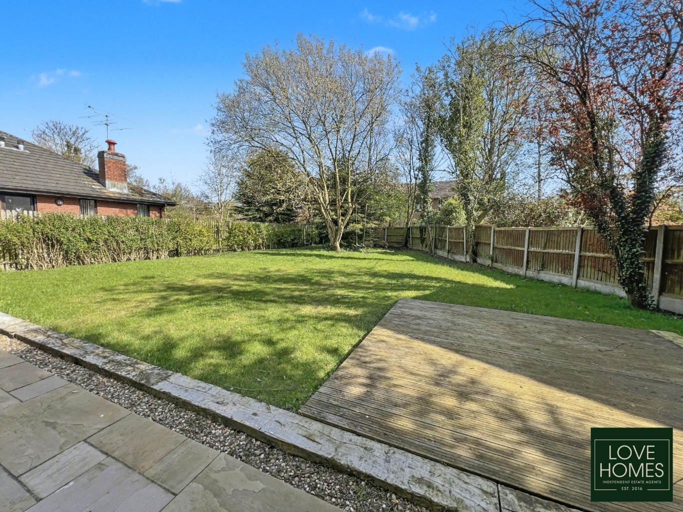 Luxury 4-6 Bed Eco-Home, Garstang Road: Flexible Living & Prime Location Property image 42