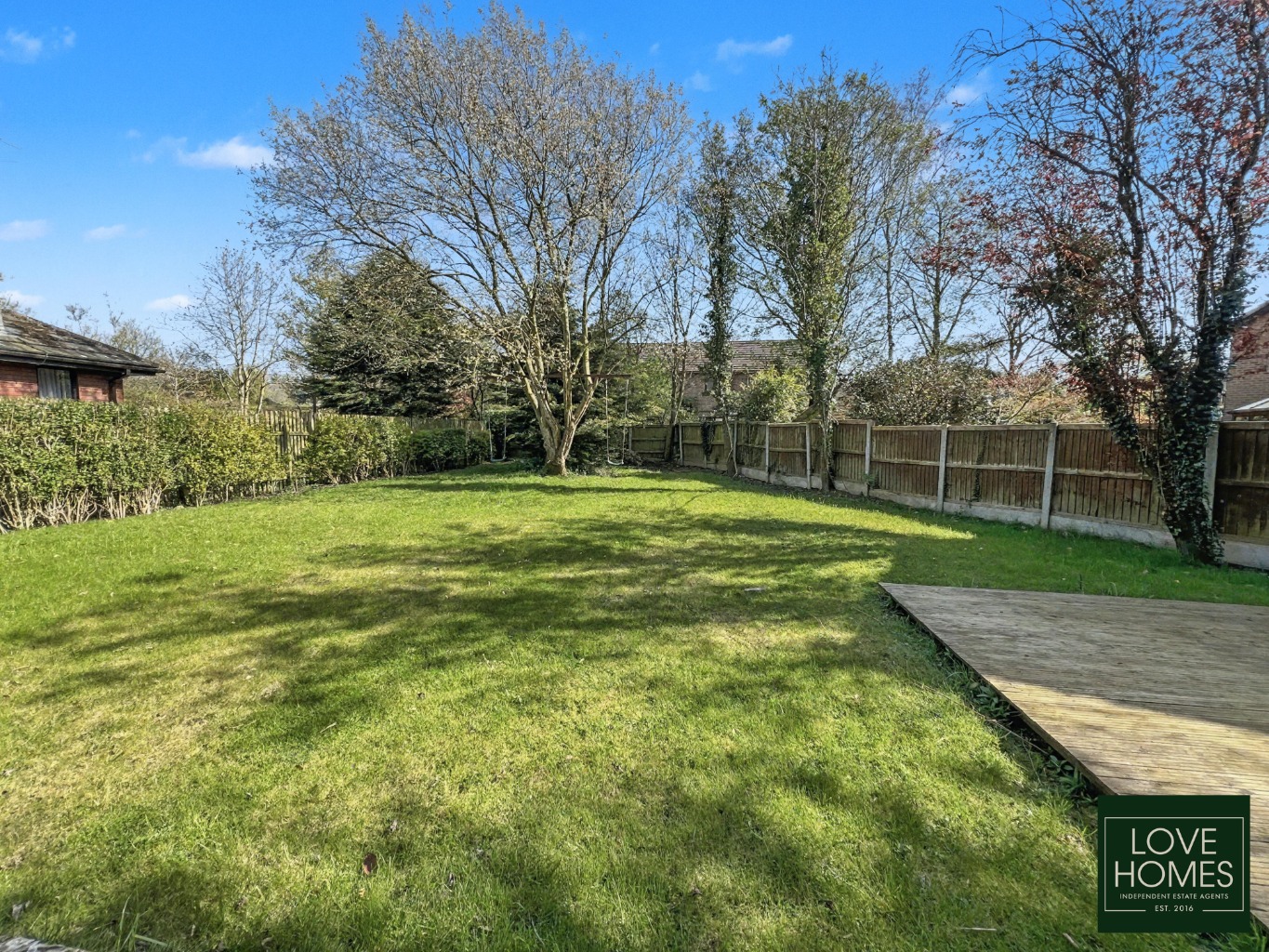 Luxury 4-6 Bed Eco-Home, Garstang Road: Flexible Living & Prime Location Property image 44