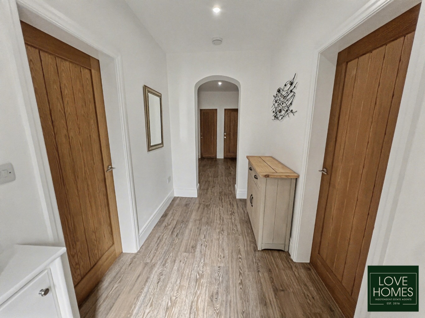 Luxury 4-6 Bed Eco-Home, Garstang Road: Flexible Living & Prime Location Property image 15