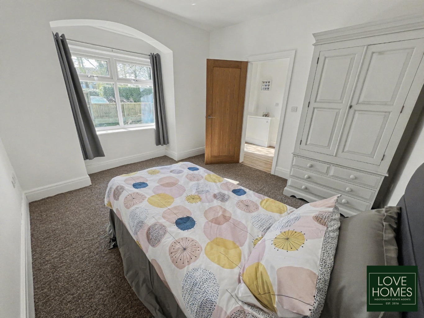 Luxury 4-6 Bed Eco-Home, Garstang Road: Flexible Living & Prime Location Property image 20