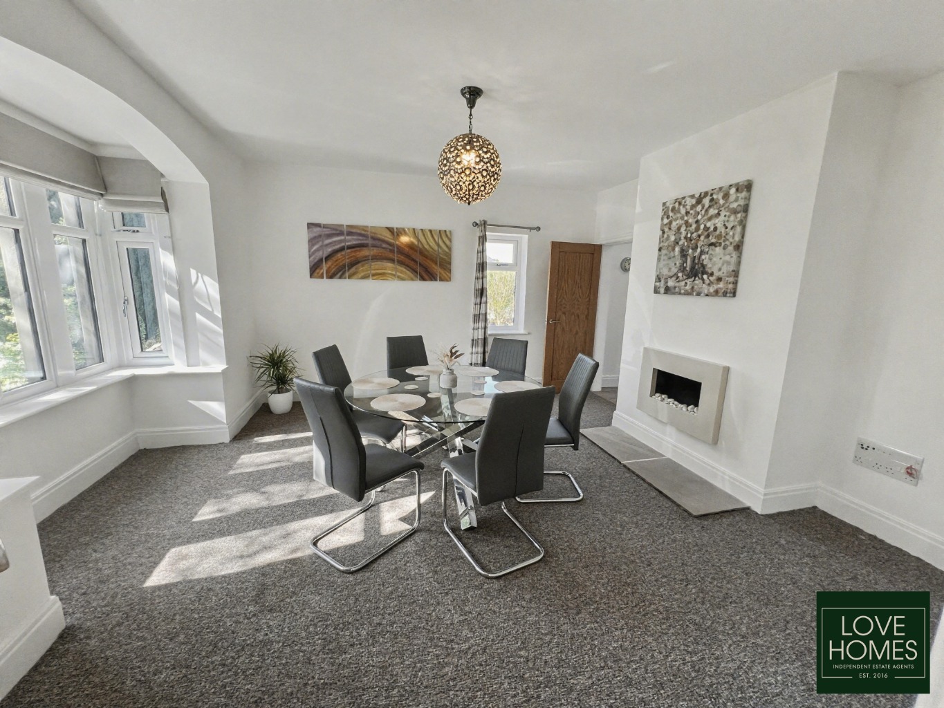 Luxury 4-6 Bed Eco-Home, Garstang Road: Flexible Living & Prime Location Property image 16