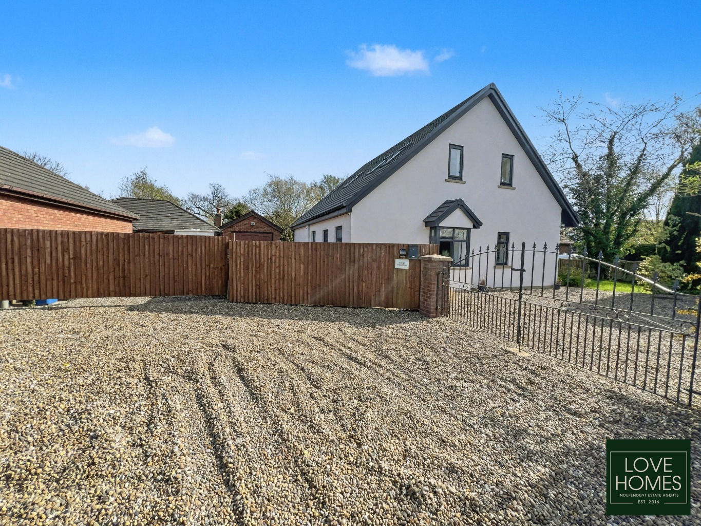 Luxury 4-6 Bed Eco-Home, Garstang Road: Flexible Living & Prime Location Property image 47