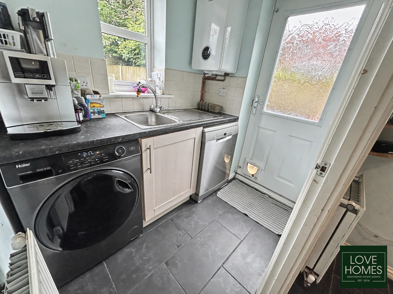 Reduced: Spacious 4-Bed Detached Home in Desirable Garstang Property image 8