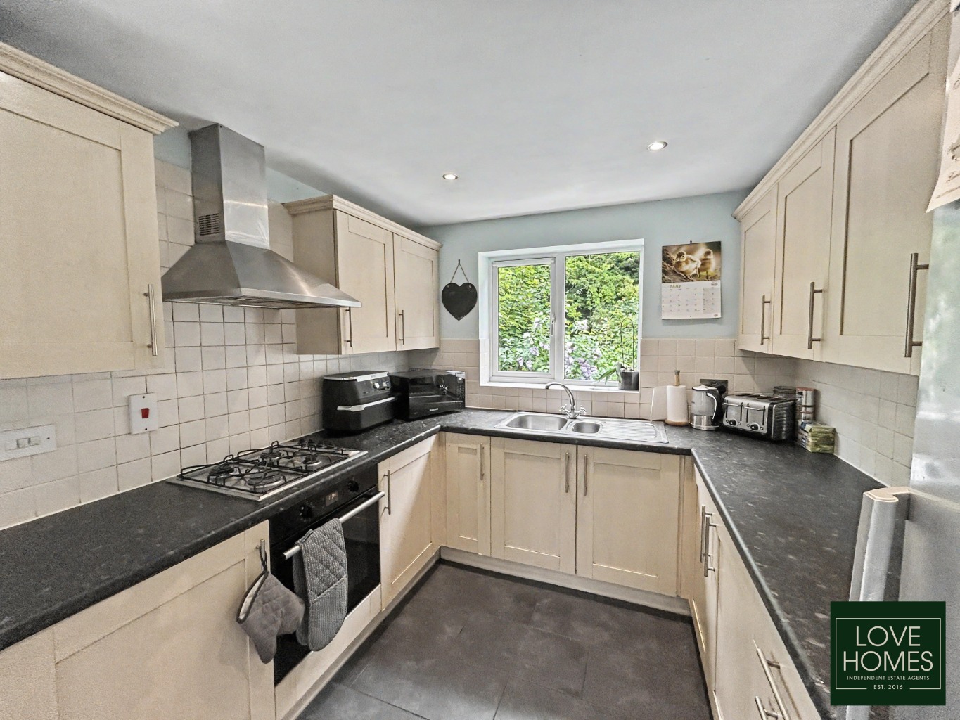 Reduced: Spacious 4-Bed Detached Home in Desirable Garstang Property image 6