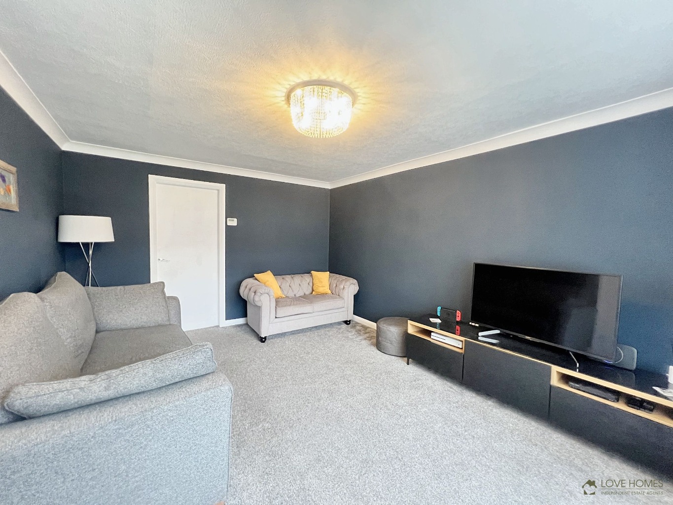 Beautifully Presented 3-Bed Detached Family Home in Cabus Property image 9