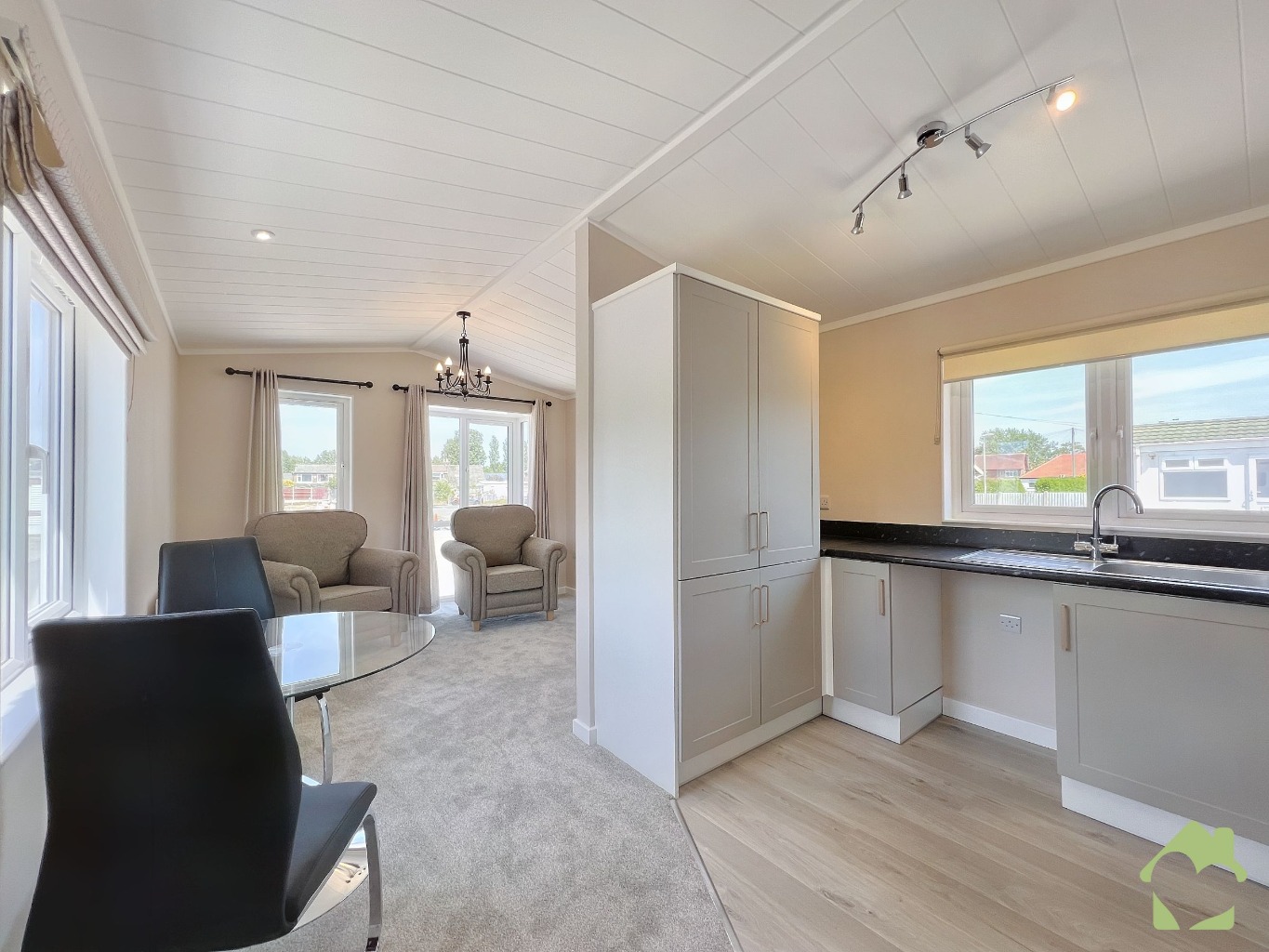 Newholme Residential Park, Blackpool, Lancashire, FY3 9TX Property image 2