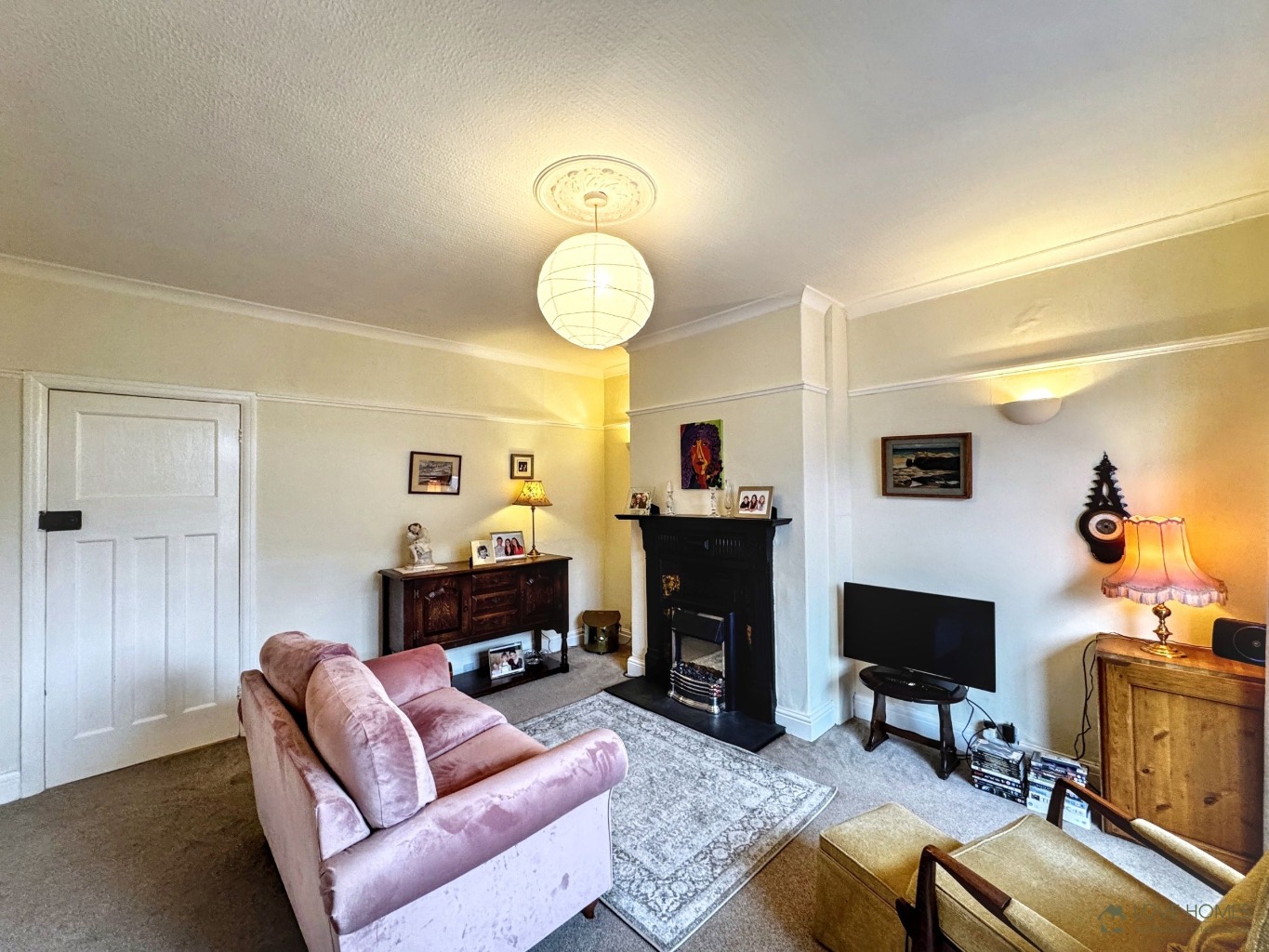 Charming 2-Bed Mid-Terrace Home in Desirable Knott End-on-Sea Property image 2
