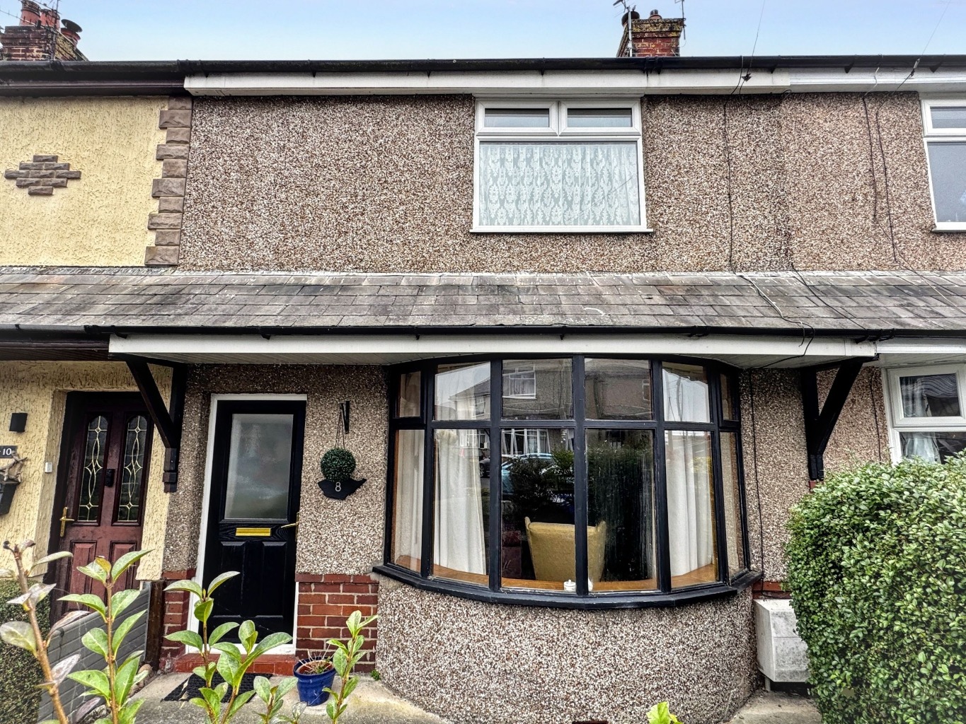 Charming 2-Bed Mid-Terrace Home in Desirable Knott End-on-Sea Property image 1