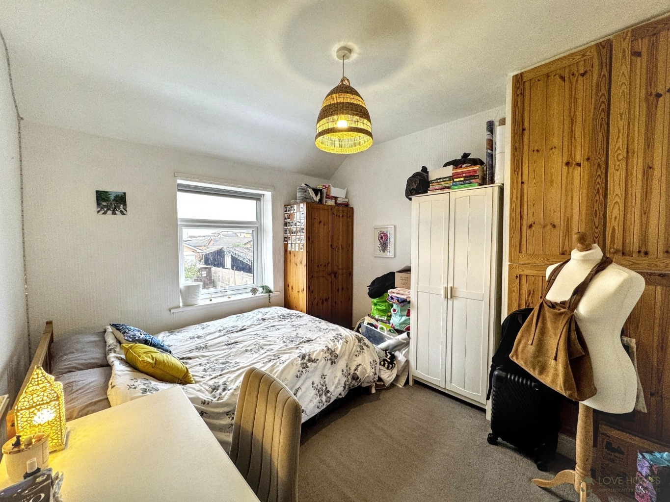Charming 2-Bed Mid-Terrace Home in Desirable Knott End-on-Sea Property image 8