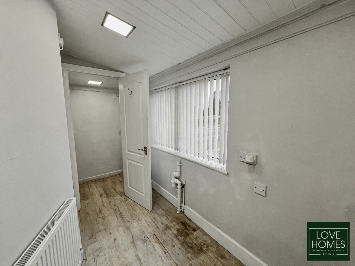 Charming 2 Bed Detached Bungalow with Field Views in Catforth. Property image 7