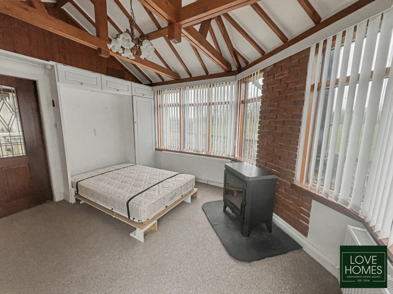 Charming 2 Bed Detached Bungalow with Field Views in Catforth. Property image 19