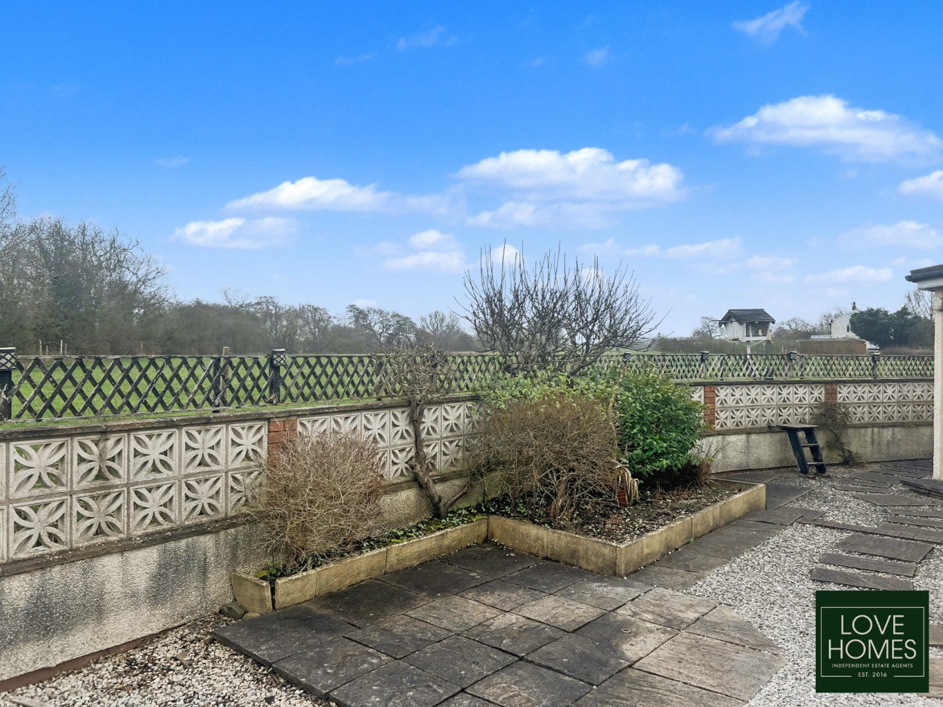 Charming 2 Bed Detached Bungalow with Field Views in Catforth. Property image 25