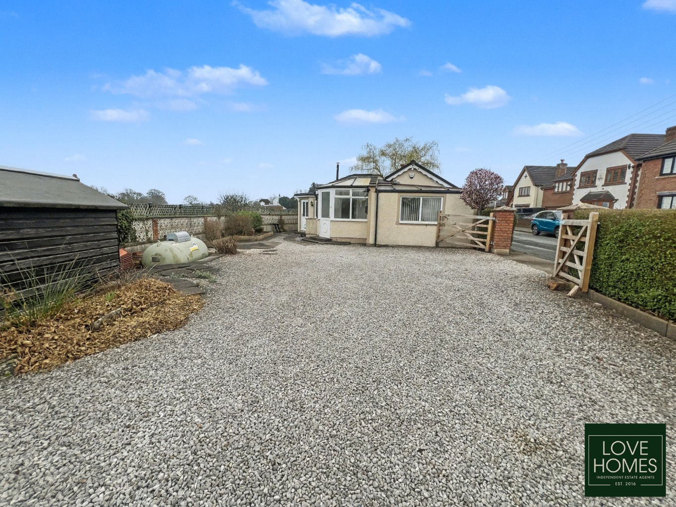 Charming 2 Bed Detached Bungalow with Field Views in Catforth. Property image 24
