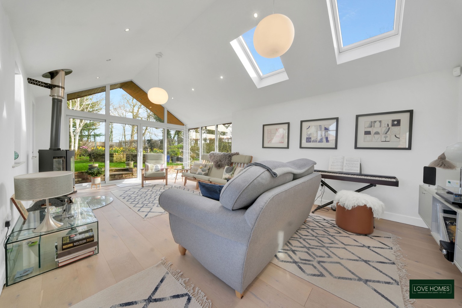 Elegant 3 Bed Barn Conversion with Countryside Views near Garstang Property image 3