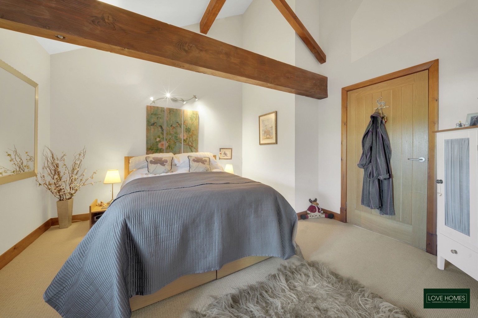 Elegant 3 Bed Barn Conversion with Countryside Views near Garstang Property image 14