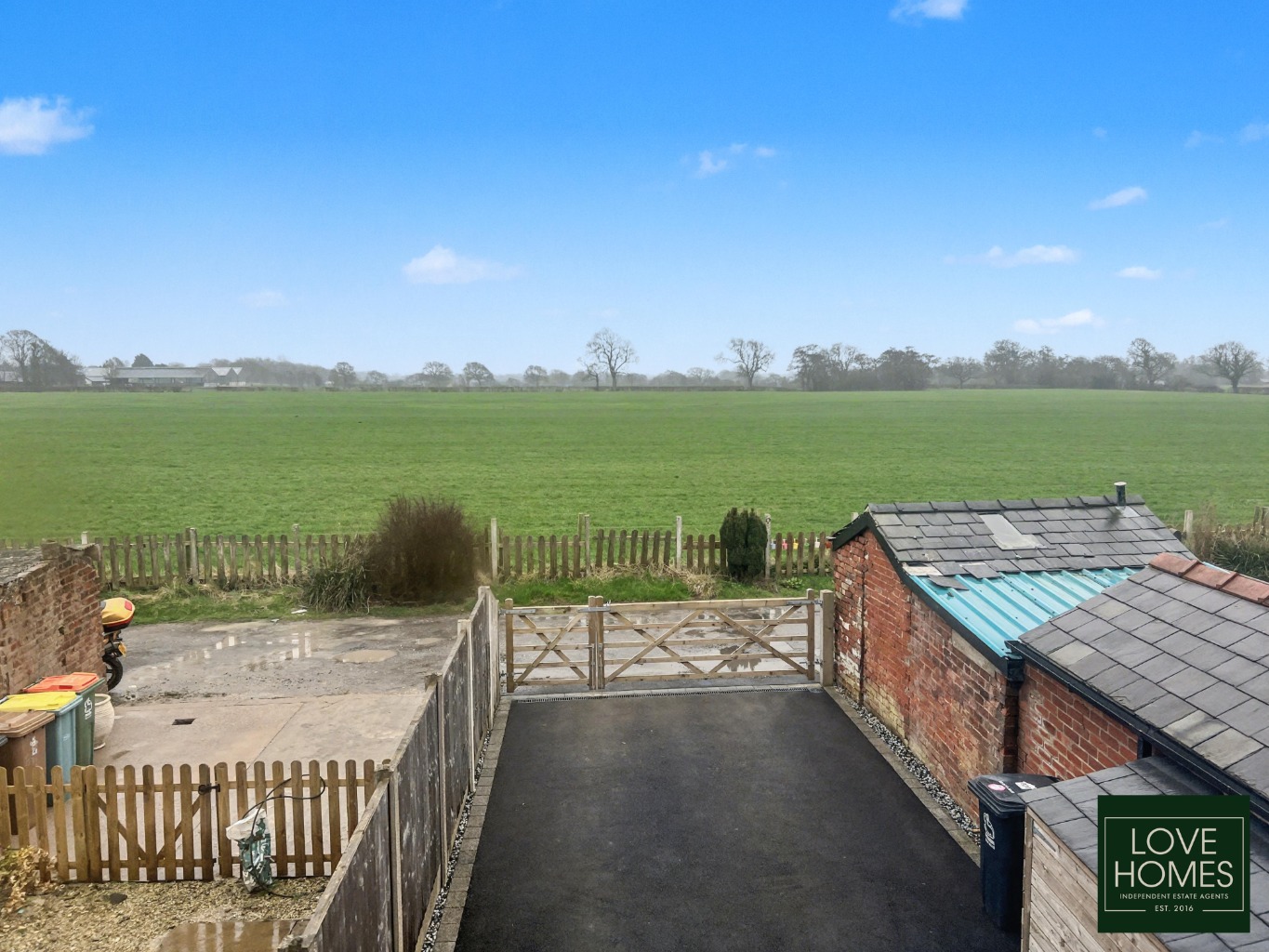 Charming 3 Bed Terraced Home in Goosnargh with Field Views to the rear. Property image 2