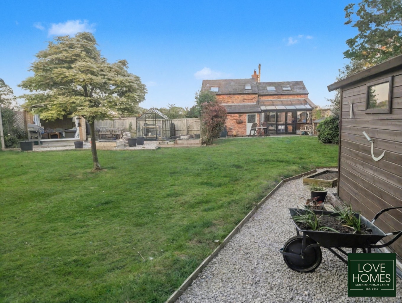 A Country Home Where Charm Meets Tranquillity Property image 20