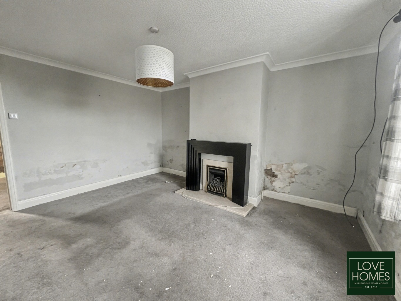 Rawcliffe Road: Refurbishment Opportunity with Field Views Property image 9