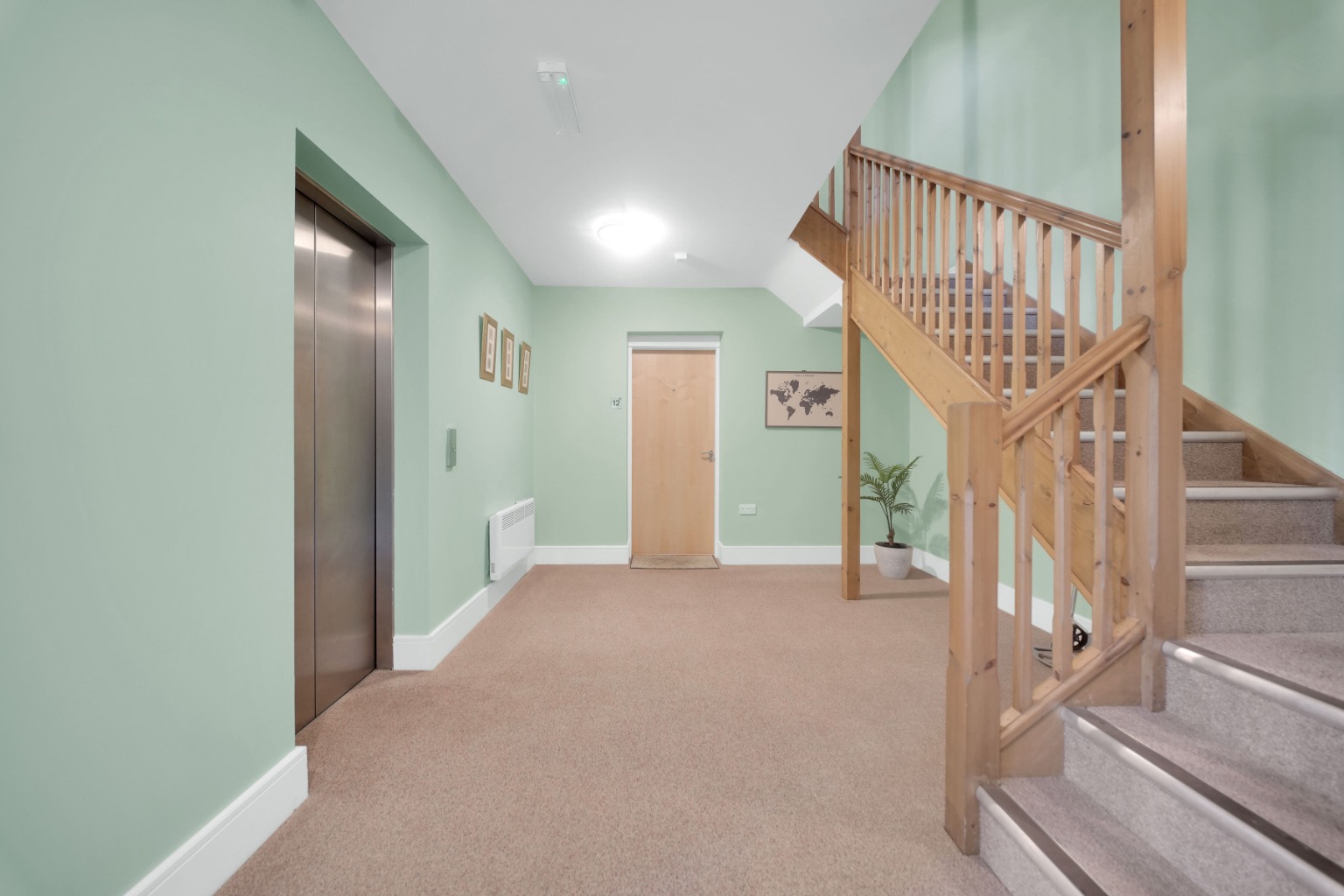 A spacious ground floor luxury apartment with over 1000 sqft of living accommodation. Property image 16