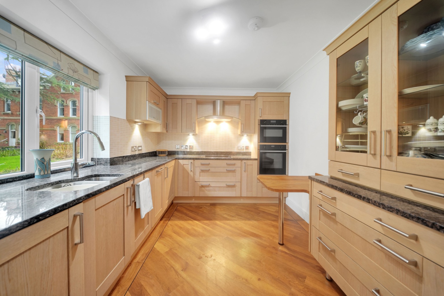 A spacious ground floor luxury apartment with over 1000 sqft of living accommodation. Property image 7